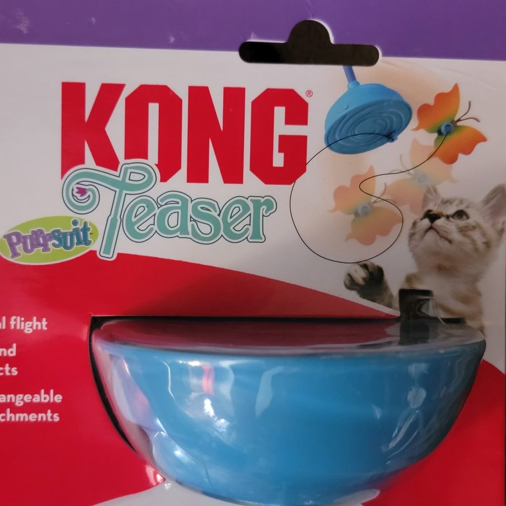 Kong Cat Purrsuit Teaser Toy New! - Picture 3 of 4